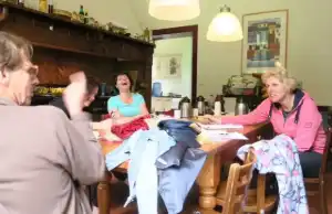 Scene voorbereiden in de keuken van het kasteel.webp